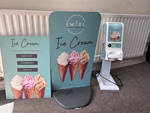 Swirl ice cream machine - ice,